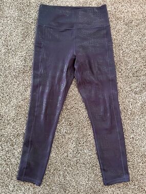 High-Waisted Dark Purple Compression Leggings